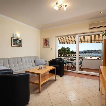 Maya * פודסטראנה