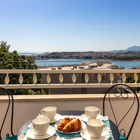 Maya דירה פודסטראנה