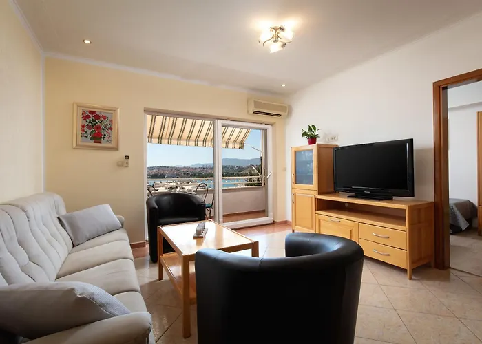 Maya Appartement Podstrana