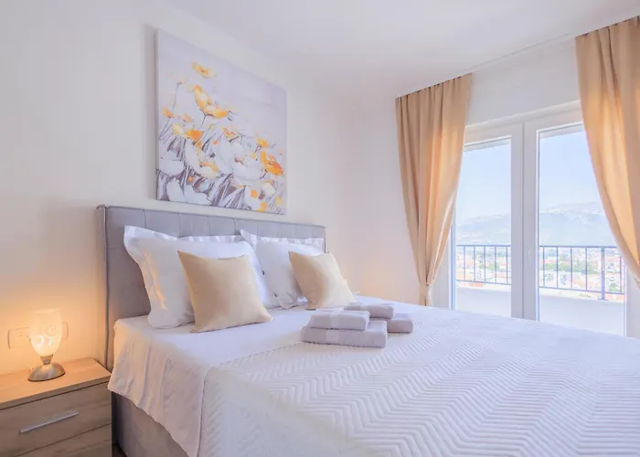 Maya Appartement Podstrana