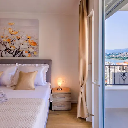 Maya Apartman Podstrana