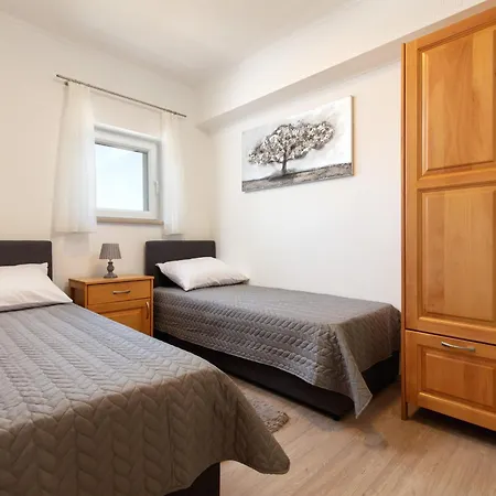 Apartman Maya *
